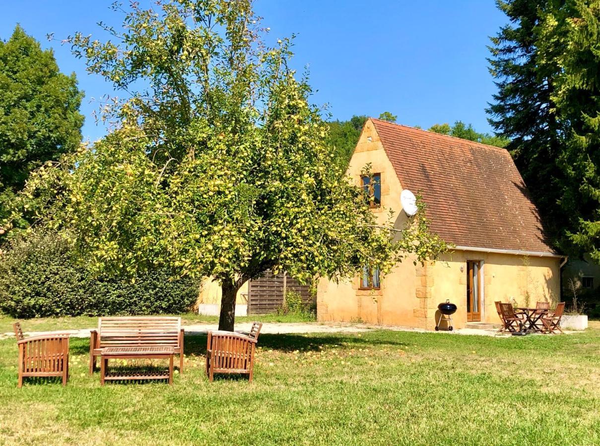 Le Moulin Aux Ans Vila Archignac Exterior foto